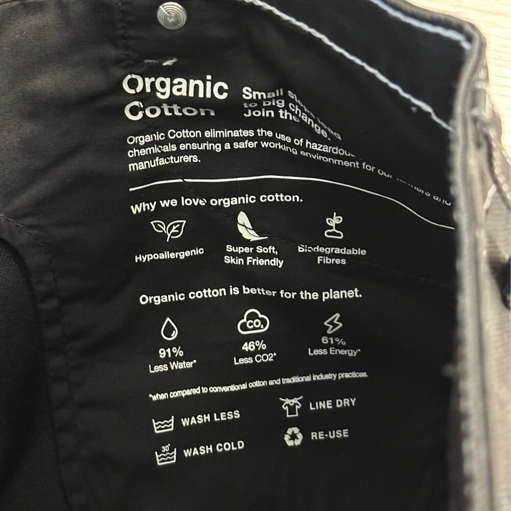 Sample BNWT Afends - Shelby - Women's Organic Denim Coated Black Shorts Size 26 - Picture 4 of 9